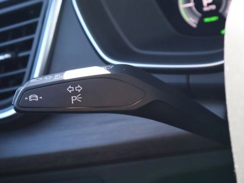 Used 2023 Audi Q5 e Premium Plus w/ Premium Plus Package AWD/4WD image 14