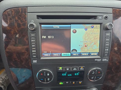 Used 2012 GMC Sierra 1500 Denali AWD/4WD image 24