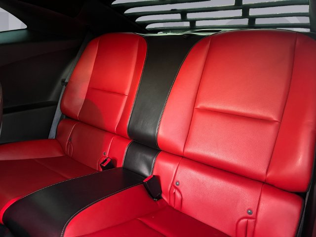 Used 2010 Chevrolet Camaro SS RWD image 16