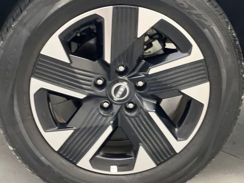 Used 2025 Nissan Kicks SV AWD/4WD image 67