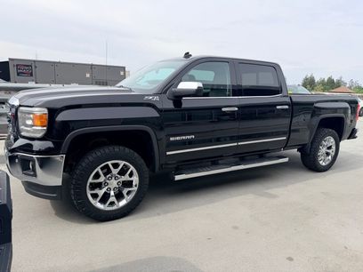 Used 2014 GMC Sierra 1500 SLT w/ SLT Crew Cab Value Package