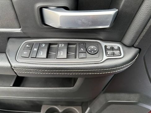 Used 2024 RAM 2500 Big Horn w/ Night Edition AWD/4WD image 20