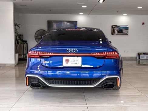 Used 2022 Audi RS 7 Sportback w/ RS 7 Executive Package AWD/4WD image 13