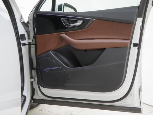 Used 2018 Audi Q7 3.0T Prestige w/ Prestige Package image 39