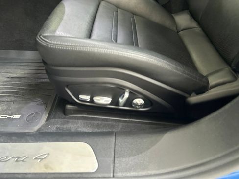 Used 2019 Porsche Panamera 4 AWD/4WD image 41