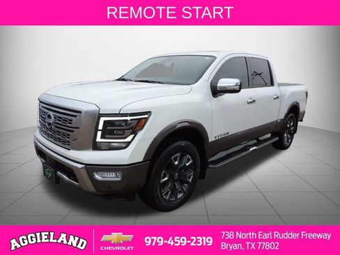 Used 2023 Nissan Titan Platinum Reserve w/ Moonroof Package image 8