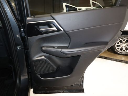 Used 2024 Mitsubishi Outlander SE image 20