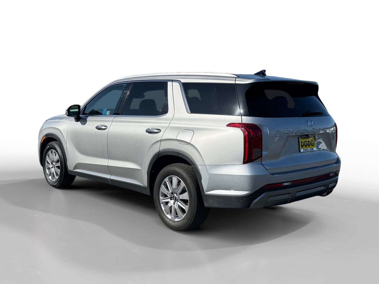 Used 2024 Hyundai Palisade SEL AWD/4WD image 3