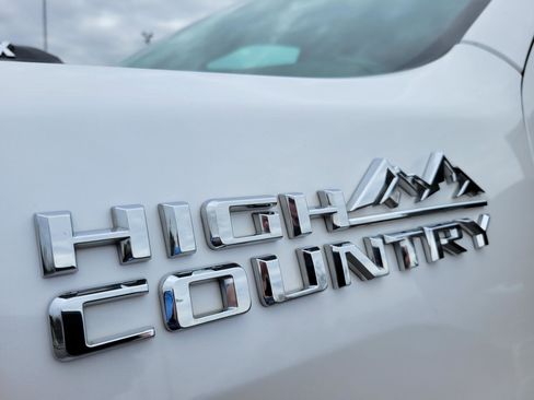 Used 2020 Chevrolet Silverado 3500 High Country image 7
