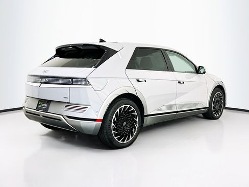 Used 2023 Hyundai Ioniq 5 Limited image 9