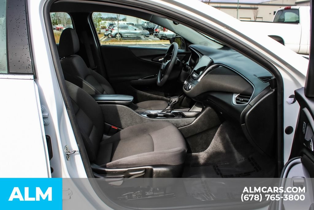 Used 2023 Chevrolet Malibu LT FWD image 15