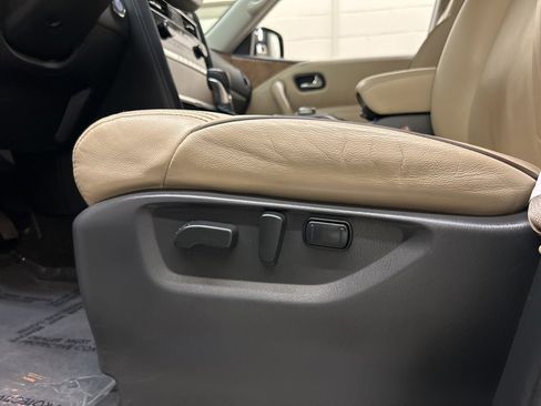 Used 2022 Nissan Armada SL w/ Captain's Chairs Package image 27