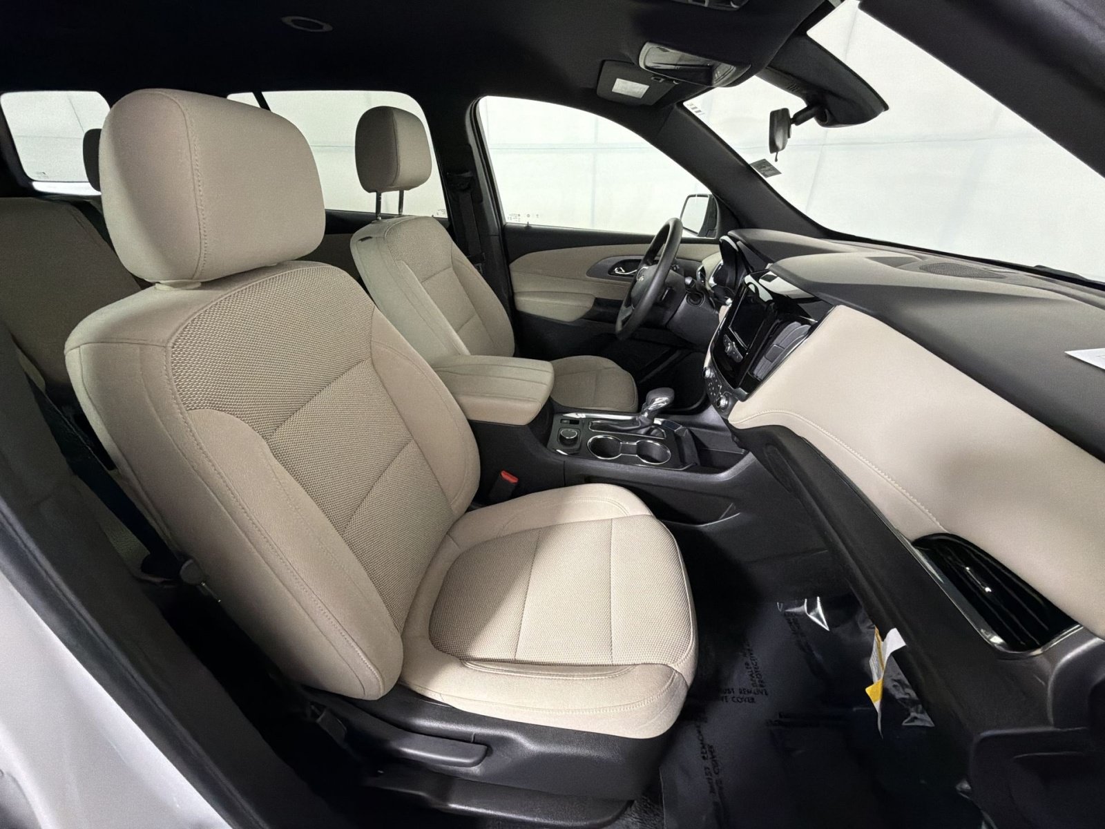Used 2023 Chevrolet Traverse LS FWD image 20