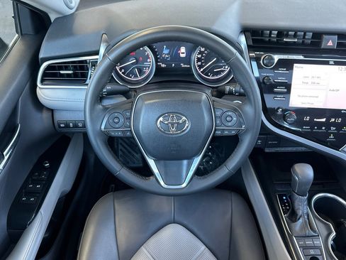 Certified 2018 Toyota Camry XLE w/ Audio Package image 13