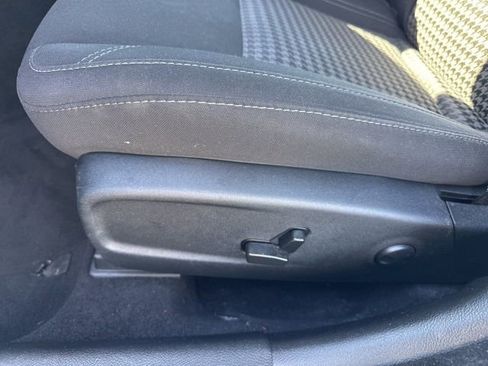 Used 2023 Dodge Charger SXT image 13