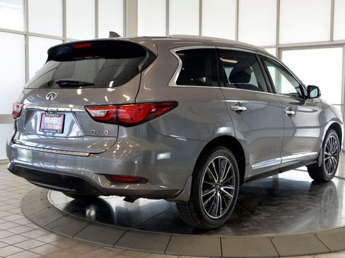 Used 2017 INFINITI QX60 Luxe w/ Premium Plus Package AWD/4WD image 8