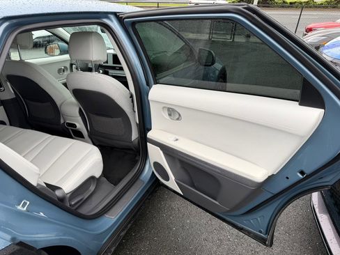 Used 2023 Hyundai Ioniq 5 SEL image 39