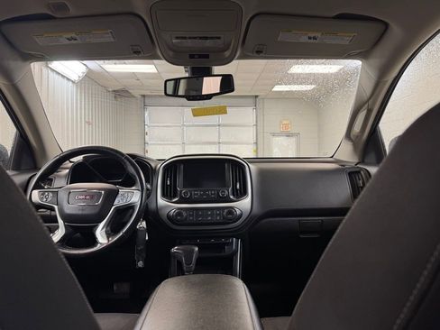 Used 2016 GMC Canyon SLE image 21