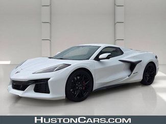 Used 2024 Chevrolet Corvette Z06 RWD video 1