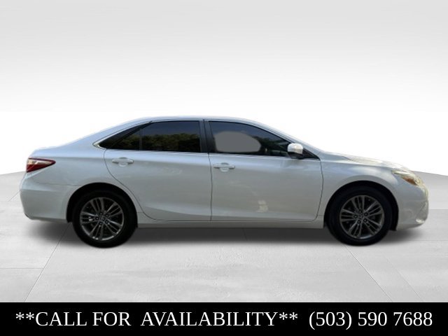 Used 2016 Toyota Camry SE FWD image 6