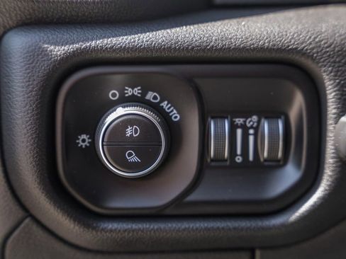Certified 2025 RAM 1500 Big Horn AWD/4WD image 54
