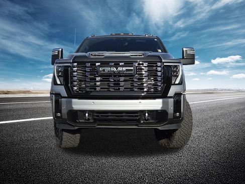 Used 2025 GMC Sierra 2500 Denali Ultimate image 18