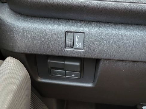 New 2026 Chevrolet Colorado Trail Boss AWD/4WD image 14