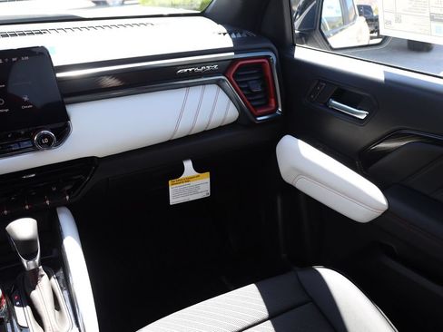 New 2026 GMC Canyon AT4X AWD/4WD image 21