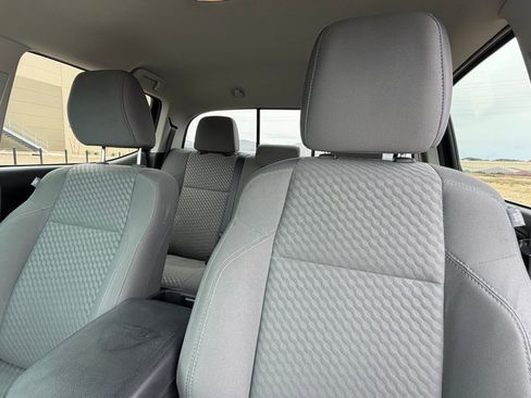 Used 2021 Toyota Tacoma SR5 RWD image 13