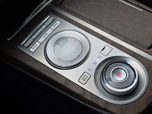 Used 2021 Genesis G80 2.5T w/ Advanced Package image 23