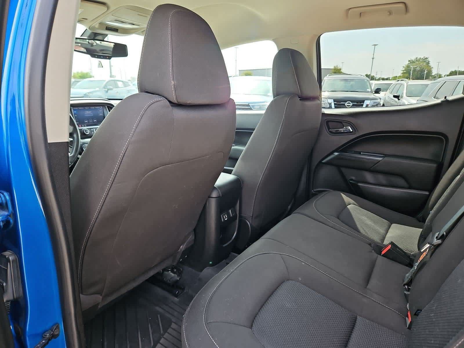 Used 2021 Chevrolet Colorado LT RWD image 17