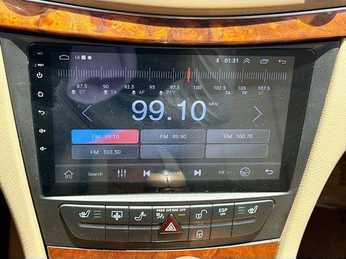Used 2009 Mercedes-Benz E 350 Sedan image 28