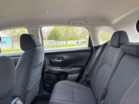 Certified 2024 Honda HR-V LX image 18