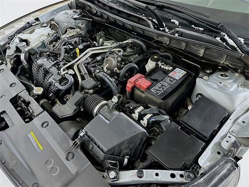 Used 2024 Nissan Altima 2.5 SV image 27