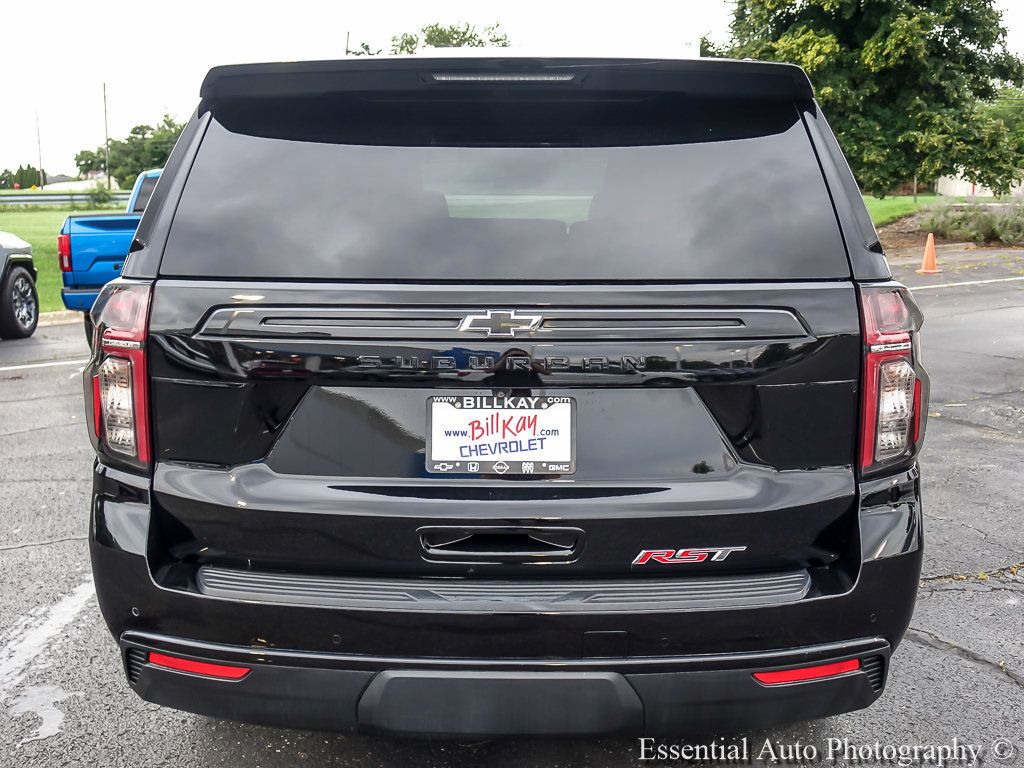 Used 2023 Chevrolet Suburban RST w/ Luxury Package AWD/4WD image 7
