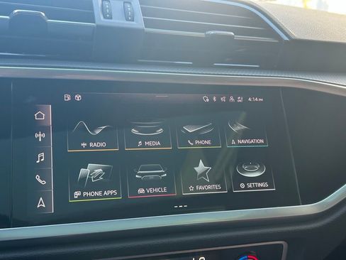 Used 2022 Audi Q3 2.0T Premium Plus w/ Premium Plus Package image 16