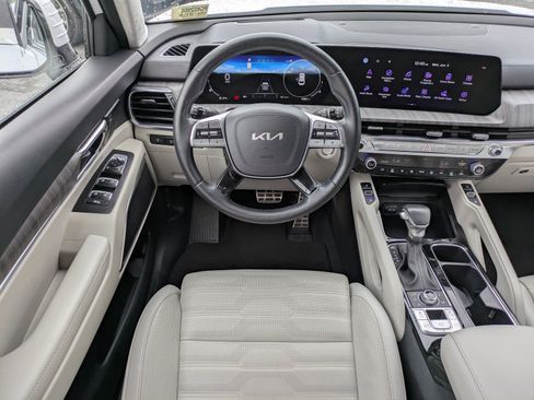 Certified 2023 Kia Telluride SX Prestige AWD/4WD image 13
