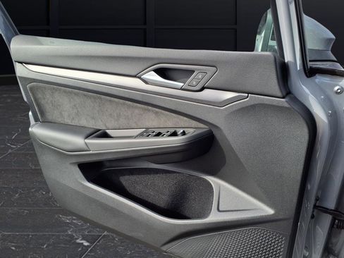 New 2026 Volkswagen GTI SE image 24