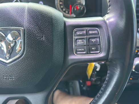 Used 2019 RAM 1500 Big Horn AWD/4WD image 30