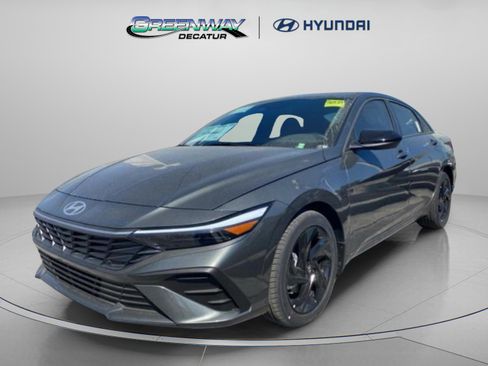 New 2026 Hyundai Elantra Sport FWD image 5
