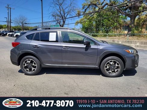 Used 2020 Subaru Crosstrek 2.0i Premium image 6