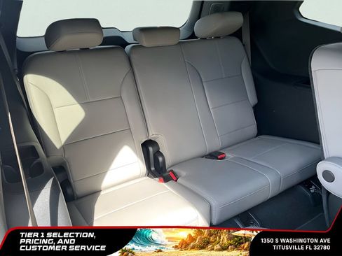 New 2026 GMC Acadia Elevation w/ Elevation Premium Package FWD image 19