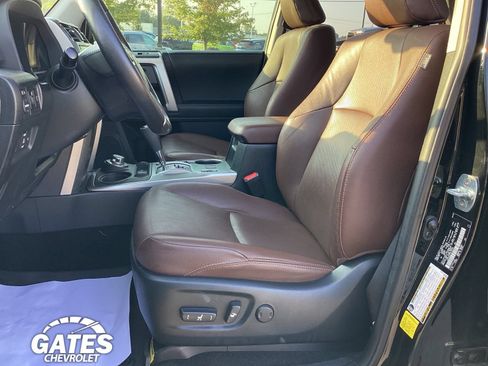Used 2023 Toyota 4Runner Limited AWD/4WD image 14