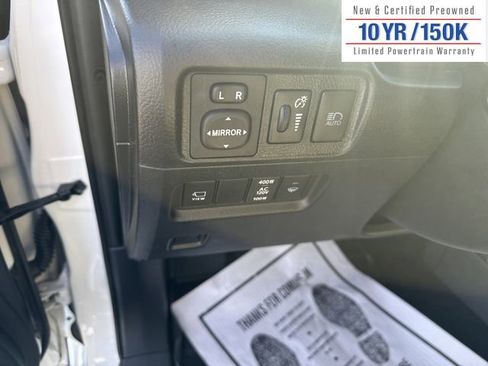 Used 2023 Toyota 4Runner Limited image 18