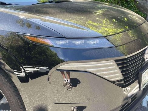 Used 2025 Nissan Murano SL AWD/4WD image 10