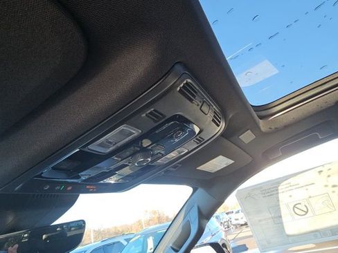 New 2026 Chevrolet Suburban High Country image 52