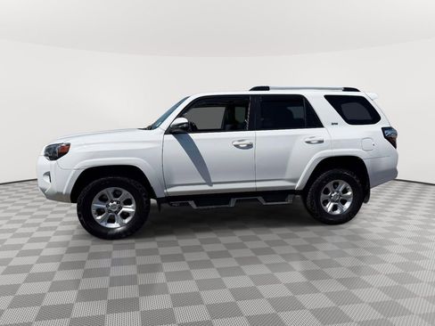 Used 2019 Toyota 4Runner SR5 Premium AWD/4WD image 5