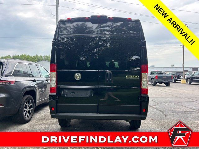 Used 2023 RAM ProMaster 2500 FWD image 7