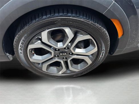 Used 2020 Kia Soul X-Line FWD image 29