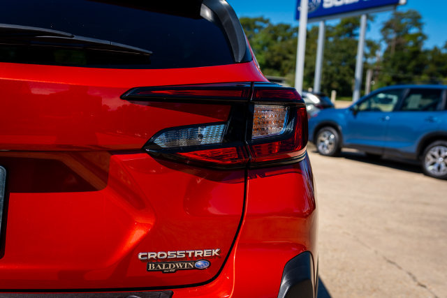 Certified 2025 Subaru Crosstrek 2.5i Premium AWD/4WD image 17